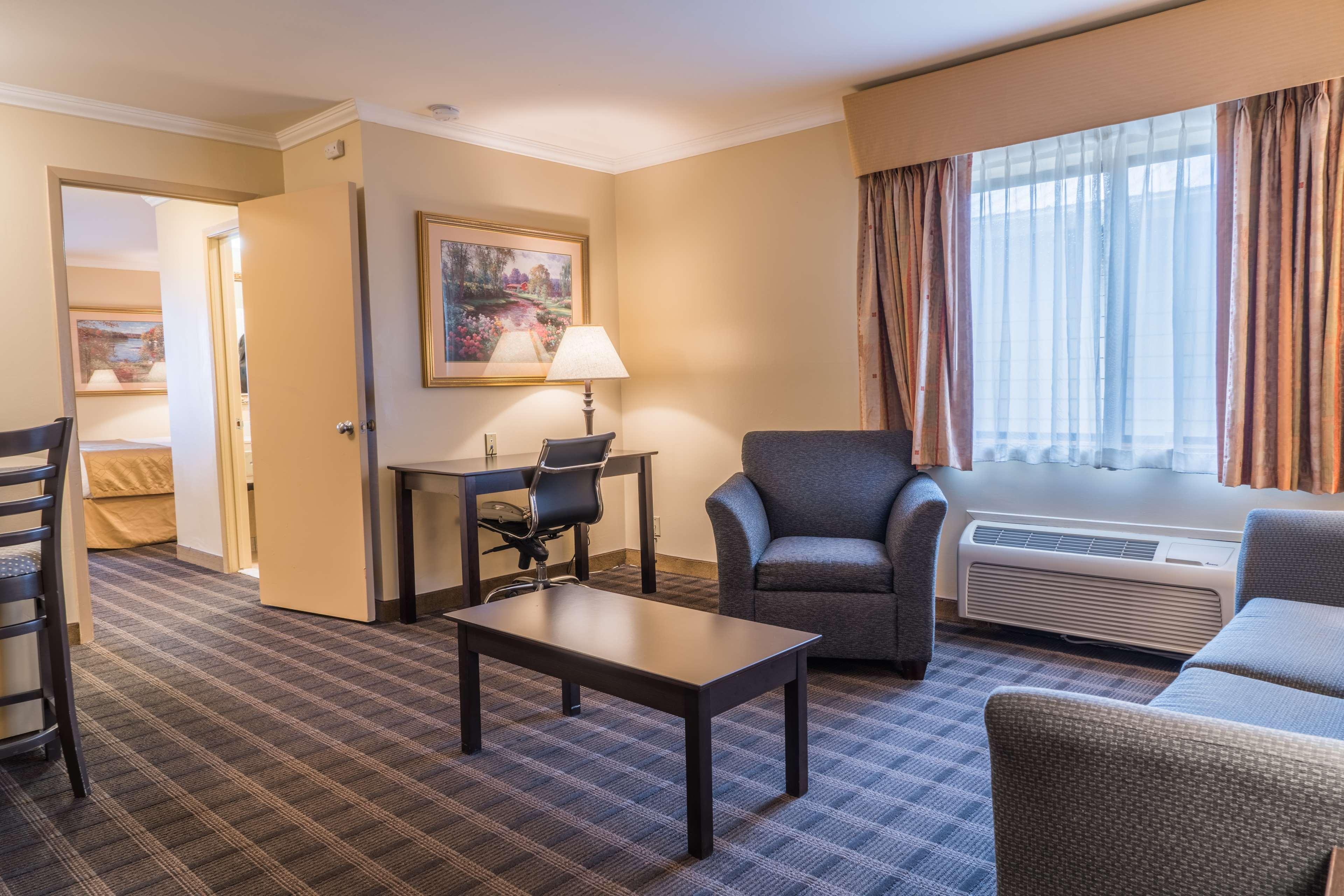 Best Western Inn & Suites Ontario Exteriér fotografie